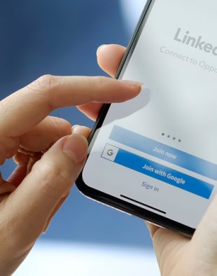 social media linkedin HR