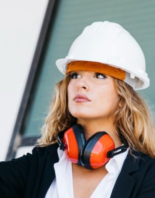 construcții